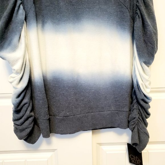 CHASER Medium Bliss Knit Shirred Sleeves Dip Tie Dye White Blue Cozy Sweater Top - Picture 8 of 13